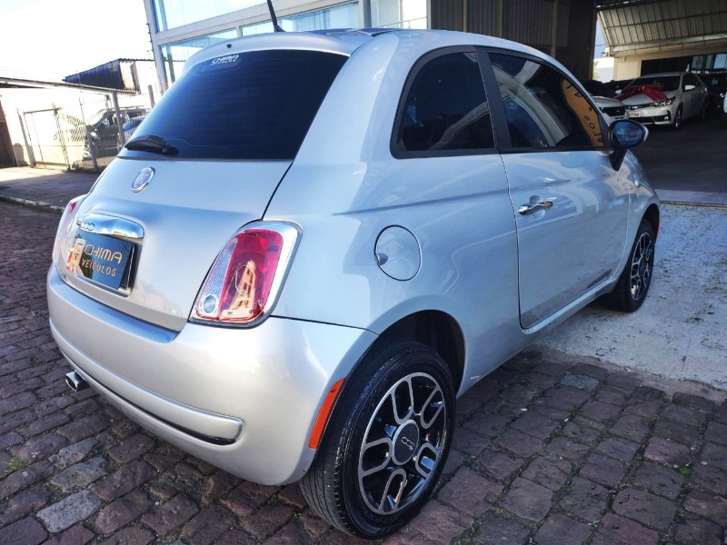 FIAT 500 1.4 CULT EVO /2012 CHIMA VEÍCULOS VENÂNCIO AIRES / Carros no Vale