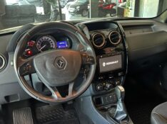 RENAULT DUSTER DAKAR 2.0 2017/2017 JOÃO CARROS MULTIMARCAS GUAPORÉ / Carros no Vale