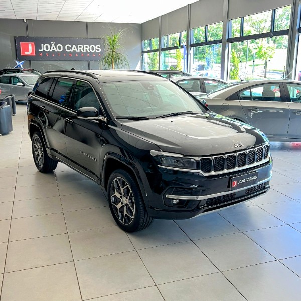 JEEP COMMANDER OVERLAND TD380 2.0 4X4 2022/2022 JOÃO CARROS MULTIMARCAS GUAPORÉ / Carros no Vale