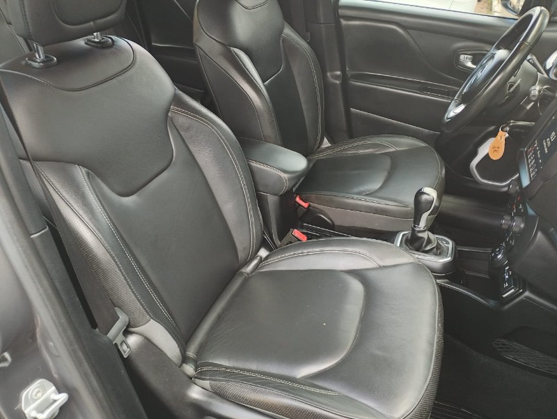 JEEP RENEGADE 2.0 16V TURBO LONGITUDE 4X4 /2019 CHIMA VEÍCULOS VENÂNCIO AIRES / Carros no Vale