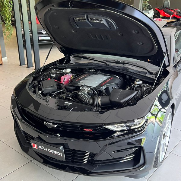 CHEVROLET CAMARO 6.2 SS V8 2024/2024 JOÃO CARROS MULTIMARCAS GUAPORÉ / Carros no Vale