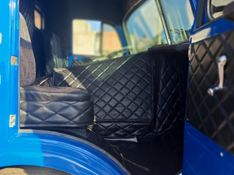 Mercedes-Benz Mb Lo MB LP 321 1963/1963 CAMINHÕES & CAMIONETAS PASSO FUNDO / Carros no Vale