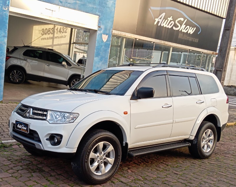 MITSUBISHI PAJERO 3.2 TURBO INTERCOOLER 4X4 2015/2016 AUTO SHOW SANTA CRUZ DO SUL / Carros no Vale