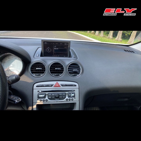 PEUGEOT 308 FELINE 2.0 TIP-TRONIC / TETO PANORÂMICO 2013/2013 ELY AUTOMÓVEIS LAJEADO / Carros no Vale