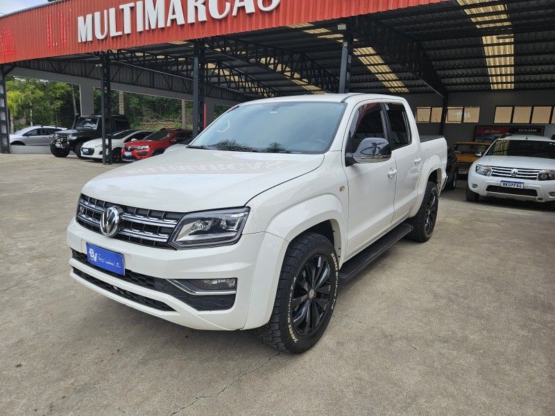 VOLKSWAGEN AMAROK 3.0 V6 TDI HIGHLINE CD 4MOTION 2019/2019 LV MULTIMARCAS CAXIAS DO SUL / Carros no Vale