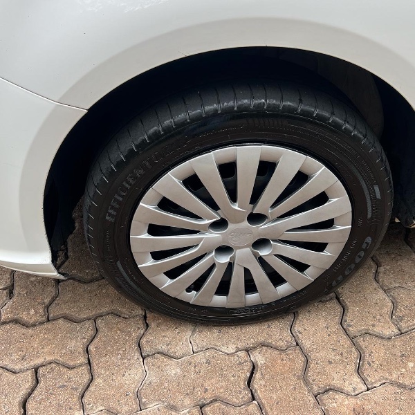 VOLKSWAGEN GOL 1.6 MSI 2019/2019 ELY AUTOMÓVEIS LAJEADO / Carros no Vale