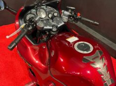 SUZUKI MOTOS GSX 750 F /2008 EXCLUSIVO VEÍCULOS SANTA CRUZ DO SUL / Carros no Vale