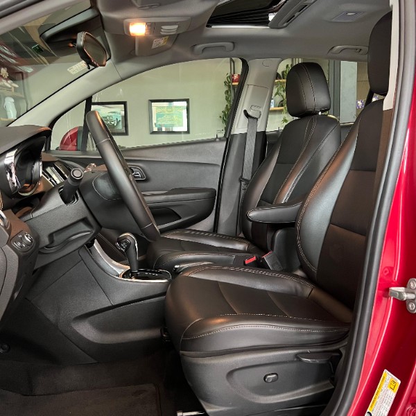 CHEVROLET TRACKER PREMIER II 1.4 2018/2018 JOÃO CARROS MULTIMARCAS GUAPORÉ / Carros no Vale