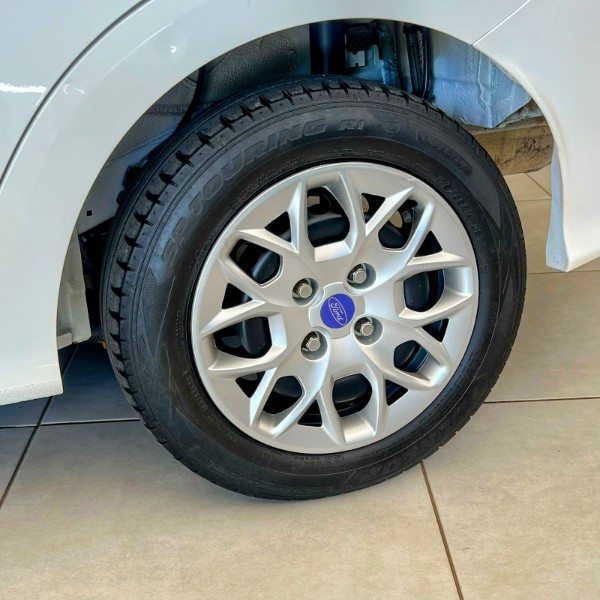 FORD KA+ SEDAN 1.0 SE/SE PLUS TIVCT FLEX 4P 2020/2020 JOÃO CARROS MULTIMARCAS GUAPORÉ / Carros no Vale