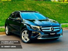 MERCEDES-BENZ GLA 200 ENDURO 1.6 CGI 16V TURBO FLEX 4P 2016/2017 DUARTE VEÍCULOS PORTO ALEGRE / Carros no Vale
