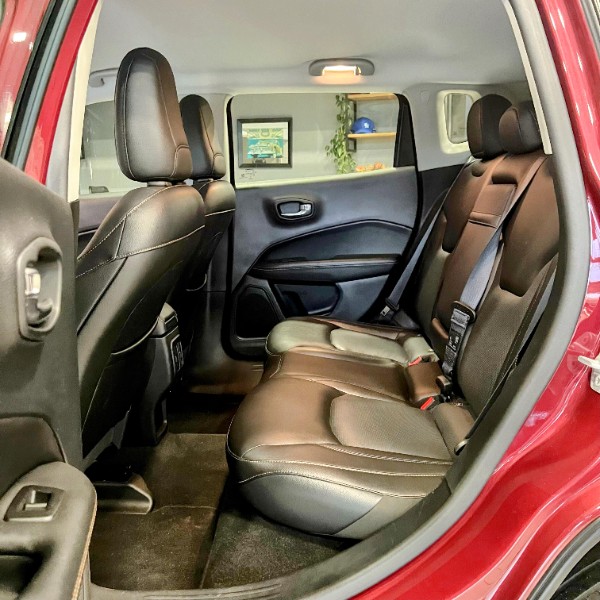 JEEP COMPASS 2.0 LONGITUDE 4X4 2018/2018 JOÃO CARROS MULTIMARCAS GUAPORÉ / Carros no Vale
