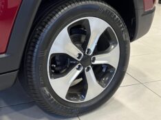JEEP COMPASS 2.0 LONGITUDE 4X4 2018/2018 JOÃO CARROS MULTIMARCAS GUAPORÉ / Carros no Vale