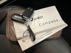 JEEP COMPASS 2.0 LONGITUDE 4X4 2018/2018 JOÃO CARROS MULTIMARCAS GUAPORÉ / Carros no Vale