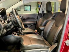 JEEP COMPASS 2.0 LONGITUDE 4X4 2018/2018 JOÃO CARROS MULTIMARCAS GUAPORÉ / Carros no Vale