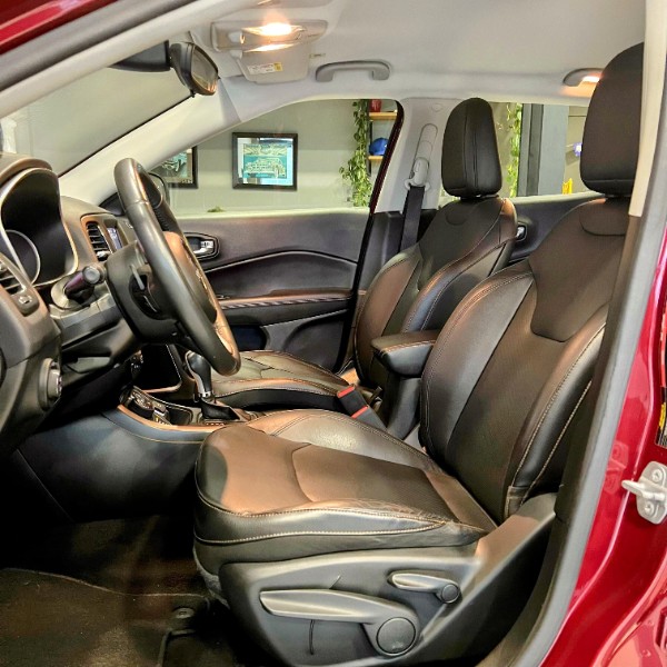 JEEP COMPASS 2.0 LONGITUDE 4X4 2018/2018 JOÃO CARROS MULTIMARCAS GUAPORÉ / Carros no Vale