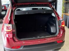 JEEP COMPASS 2.0 LONGITUDE 4X4 2018/2018 JOÃO CARROS MULTIMARCAS GUAPORÉ / Carros no Vale