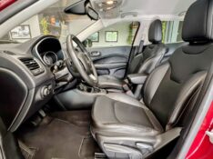 JEEP COMPASS 2.0 LONGITUDE 4X4 2018/2018 JOÃO CARROS MULTIMARCAS GUAPORÉ / Carros no Vale