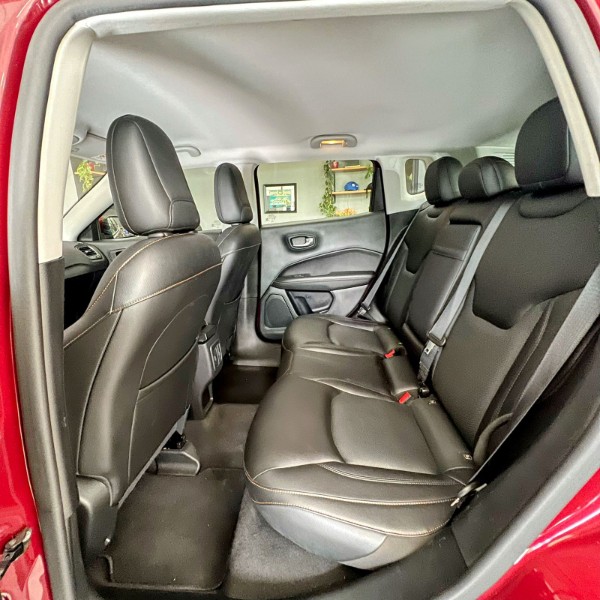 JEEP COMPASS 2.0 LONGITUDE 4X4 2018/2018 JOÃO CARROS MULTIMARCAS GUAPORÉ / Carros no Vale