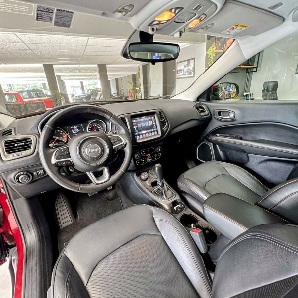 JEEP COMPASS 2.0 LONGITUDE 4X4 2018/2018 JOÃO CARROS MULTIMARCAS GUAPORÉ / Carros no Vale