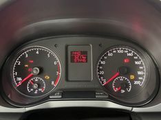 VOLKSWAGEN FOX 1.0 MI TRENDLINE 8V 2014/2015 FOCAR VEÍCULOS CAXIAS DO SUL / Carros no Vale