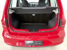 VOLKSWAGEN FOX 1.0 MI TRENDLINE 8V 2014/2015 FOCAR VEÍCULOS CAXIAS DO SUL / Carros no Vale