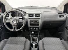 VOLKSWAGEN FOX 1.0 MI TRENDLINE 8V 2014/2015 FOCAR VEÍCULOS CAXIAS DO SUL / Carros no Vale
