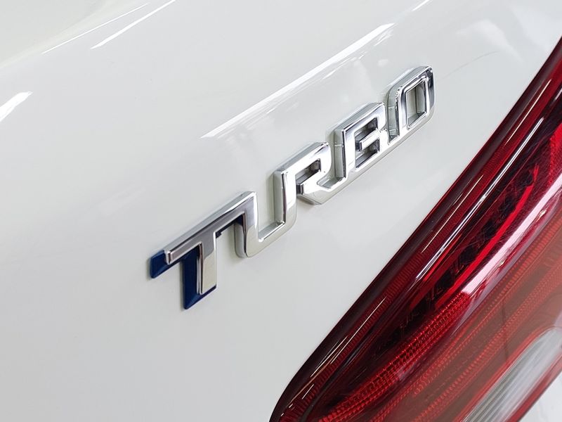 Chevrolet ONIX 1.0 TURBO FLEX PLUS LT AUTOMÁTICO 2022/2023 BETIOLO NOVOS E SEMINOVOS LAJEADO / Carros no Vale