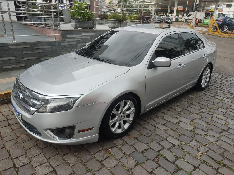 FORD FUSION AWD 2011/2011 ALTERNATIVA VEÍCULOS LAJEADO / Carros no Vale