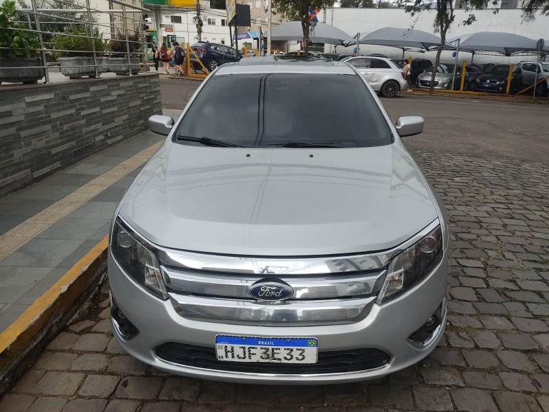 FORD FUSION AWD 2011/2011 ALTERNATIVA VEÍCULOS LAJEADO / Carros no Vale
