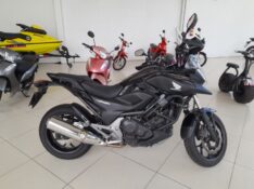HONDA MOTOS NC 750 X /2015 JASER MOTOS LAJEADO / Carros no Vale