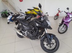 HONDA MOTOS NC 750 X /2015 JASER MOTOS LAJEADO / Carros no Vale