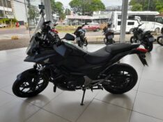 HONDA MOTOS NC 750 X /2015 JASER MOTOS LAJEADO / Carros no Vale