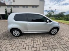 VOLKSWAGEN UP! 1.0 TAKE 12V 2017/2017 ELY AUTOMÓVEIS LAJEADO / Carros no Vale