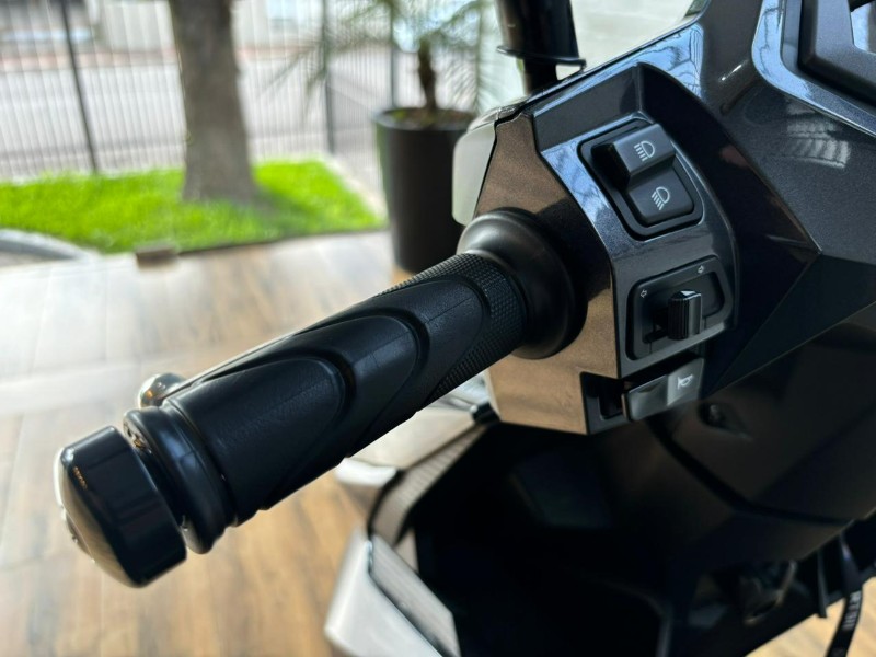 HONDA MOTOS ELITE /2023 RT 811 VEÍCULOS ARROIO DO MEIO / Carros no Vale