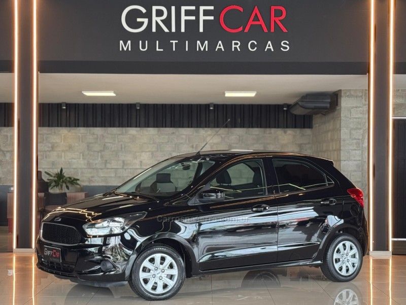 FORD KA 1.0 SE PLUS 12V 2018/2018 GRIFFCAR MULTIMARCAS DOIS IRMÃOS / Carros no Vale
