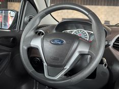 FORD KA 1.0 SE PLUS 12V 2018/2018 GRIFFCAR MULTIMARCAS DOIS IRMÃOS / Carros no Vale