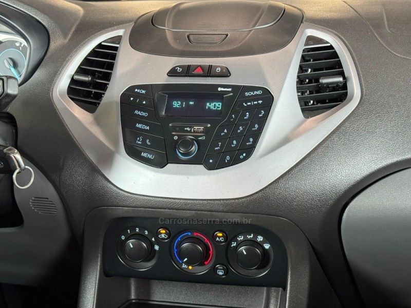FORD KA 1.0 SE PLUS 12V 2018/2018 GRIFFCAR MULTIMARCAS DOIS IRMÃOS / Carros no Vale