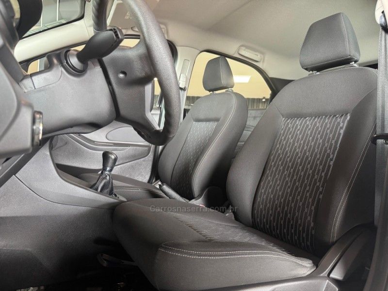 FORD KA 1.0 SE PLUS 12V 2018/2018 GRIFFCAR MULTIMARCAS DOIS IRMÃOS / Carros no Vale