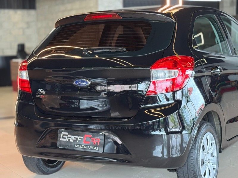 FORD KA 1.0 SE PLUS 12V 2018/2018 GRIFFCAR MULTIMARCAS DOIS IRMÃOS / Carros no Vale