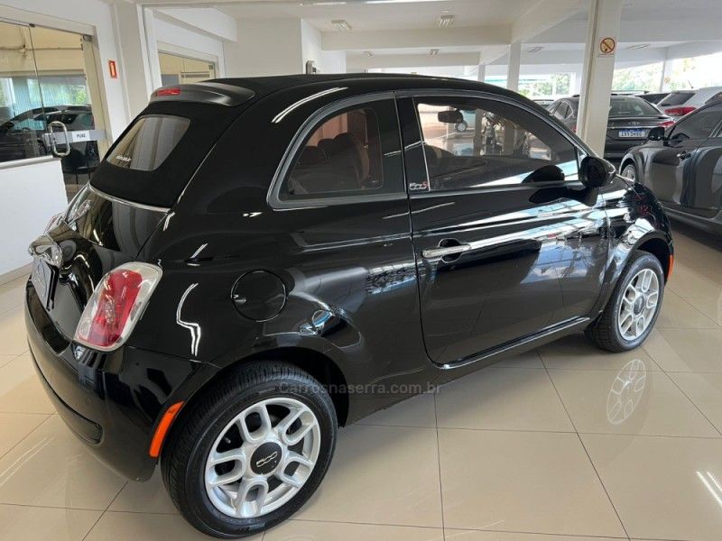 FIAT 500 1.4 CABRIO 8V 2014/2014 CIMIRRO AUTOMÓVEIS TAQUARA / Carros no Vale