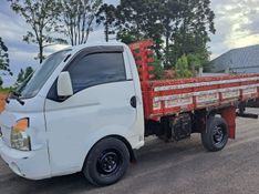 Hyundai HR 2.5 TCI HD LONGO SEM CAÇAMBA 4X2 8V 97CV TURBO INTERCOOLER DIESEL 2P MANUAL 2008/2009 CAMINHÕES & CAMIONETAS PASSO FUNDO / Carros no Vale