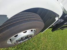 Volkswagen 23220 23-220 6×2 3-Eixos Caçmba 2003/2004 CAMINHÕES & CAMIONETAS PASSO FUNDO / Carros no Vale