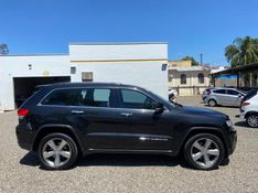 Jeep GRAND CHEROKEE LIMITED 3.6 2014 NEUMANN VEÍCULOS ARROIO DO MEIO / Carros no Vale