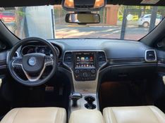 Jeep GRAND CHEROKEE LIMITED 3.6 2014 NEUMANN VEÍCULOS ARROIO DO MEIO / Carros no Vale