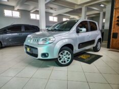 FIAT UNO VIVACE 1.0 2013 2013/2013 TS VEÍCULOS ANTA GORDA / Carros no Vale