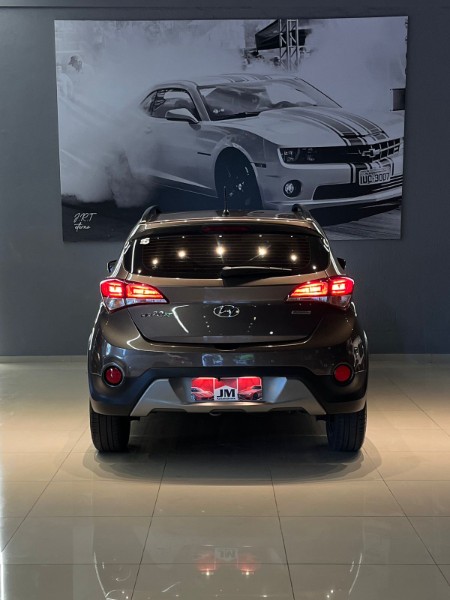 HYUNDAI HB20X HB20X PREMIUM 2016/2017 JM AUTOMÓVEIS VENÂNCIO AIRES / Carros no Vale
