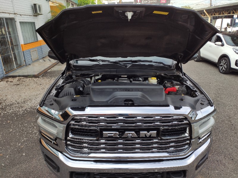 DODGE RAM 6.7 2500 LARAMIE 4X4 CD I6 TURBO DIESEL 4P AUTOMÁTICO 2019/2019 ROSAUTO VEÍCULOS VENÂNCIO AIRES / Carros no Vale