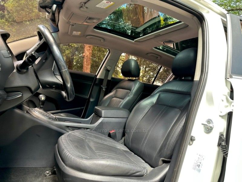 KIA SPORTAGE 2.0 EX 4X2 16V EX2 OFF G4 2013/2014 KASPER VEÍCULOS DOIS IRMÃOS / Carros no Vale