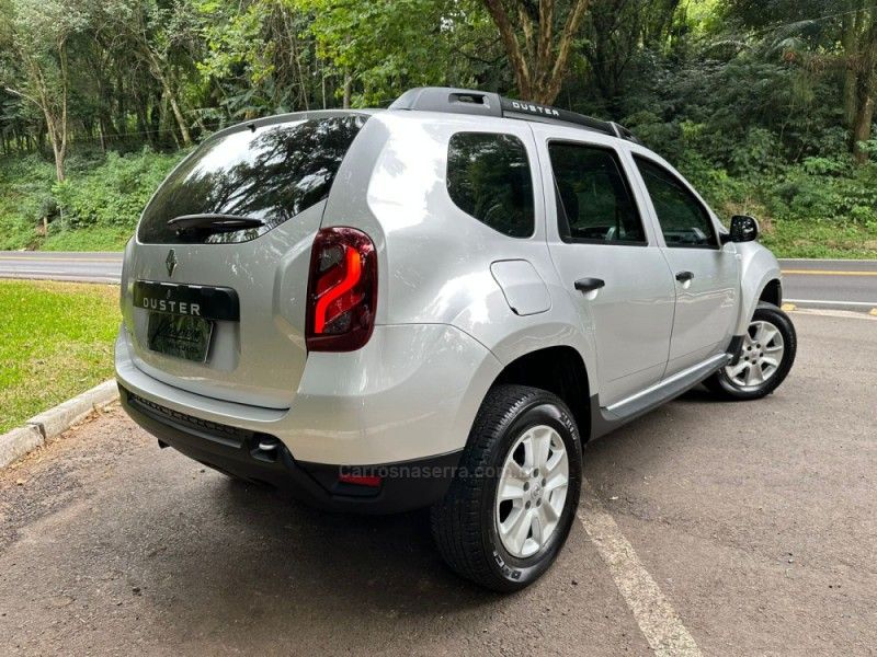 RENAULT DUSTER 1.6 EXPRESSION 4X2 16V 2018/2019 KASPER VEÍCULOS DOIS IRMÃOS / Carros no Vale