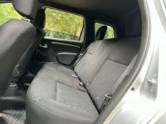 RENAULT DUSTER 1.6 EXPRESSION 4X2 16V 2018/2019 KASPER VEÍCULOS DOIS IRMÃOS / Carros no Vale